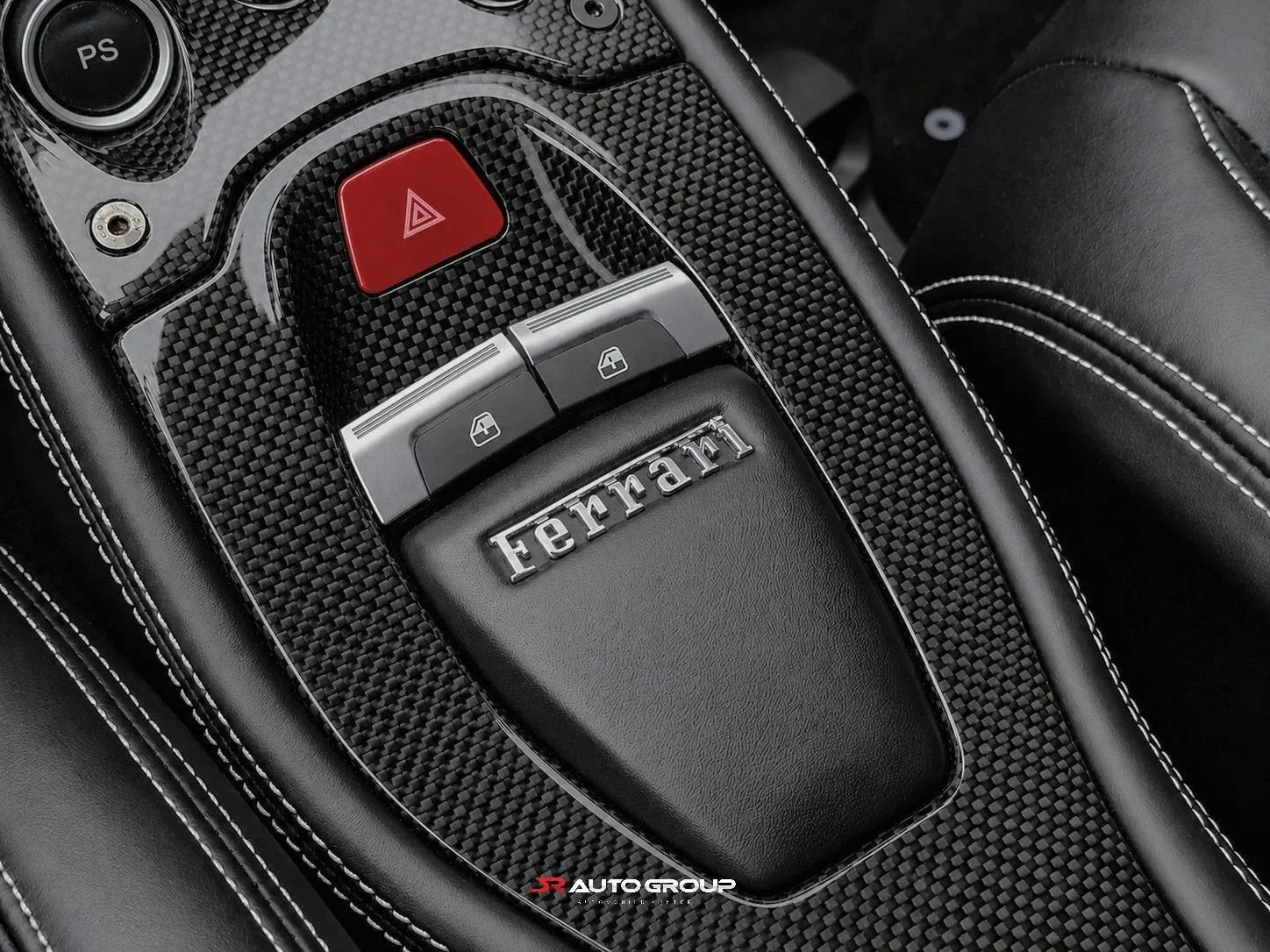 Used 2015 Ferrari 458 Italia Coupe RWD image 35