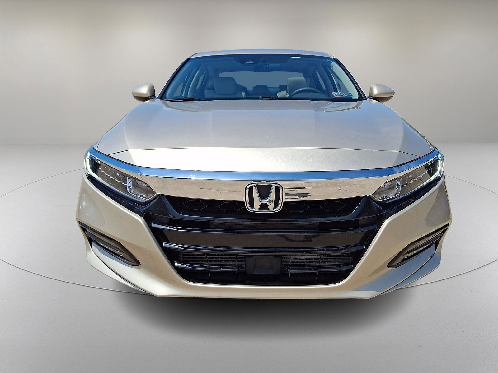Used 2019 Honda Accord EX image 3