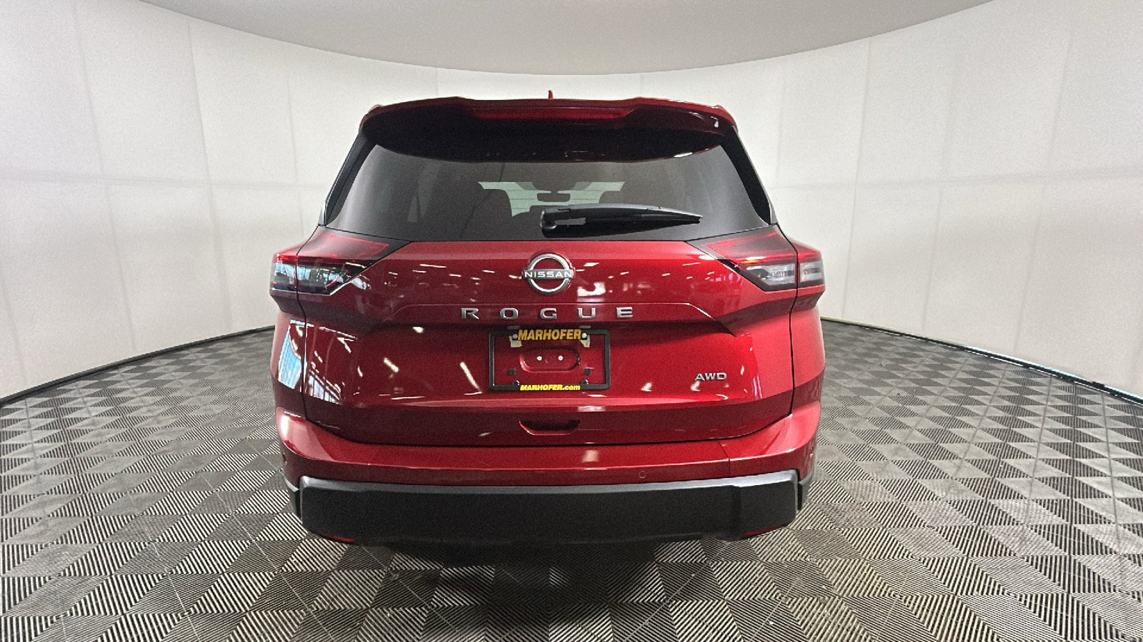 Certified 2026 Nissan Rogue SV AWD/4WD image 4