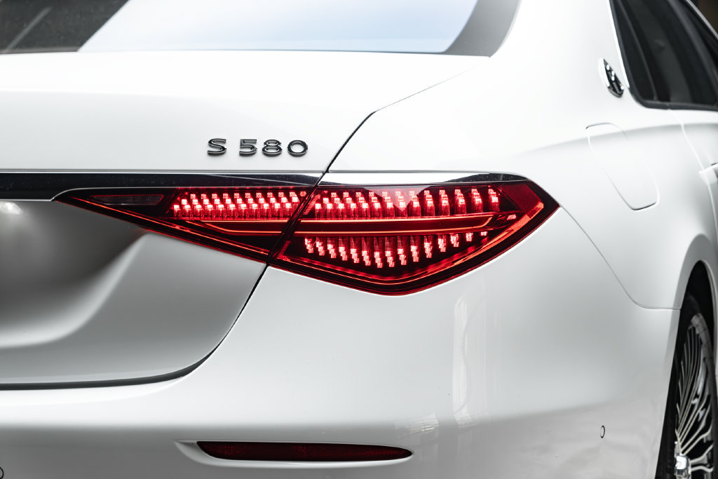 Used 2024 Mercedes-Benz Maybach S 580 4MATIC image 12