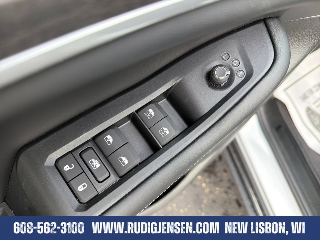 New 2026 Jeep Grand Cherokee L Limited w/ Limited Altitude Package AWD/4WD image 11