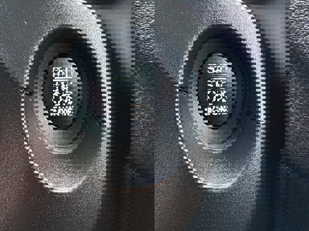 Used 2020 Jeep Compass Sport image 26