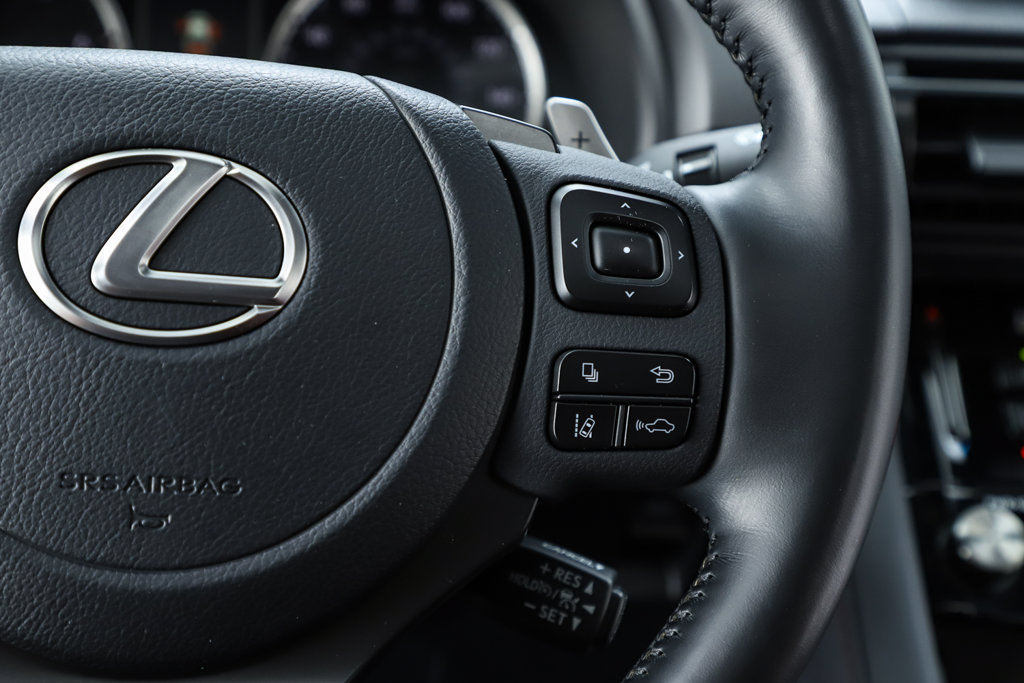 Used 2025 Lexus IS 300 w/ Premium Package RWD image 27