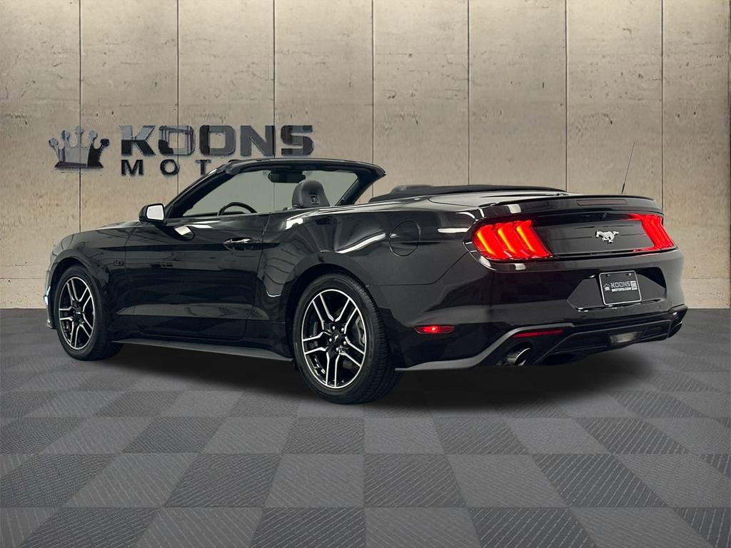 Used 2021 Ford Mustang Premium image 8