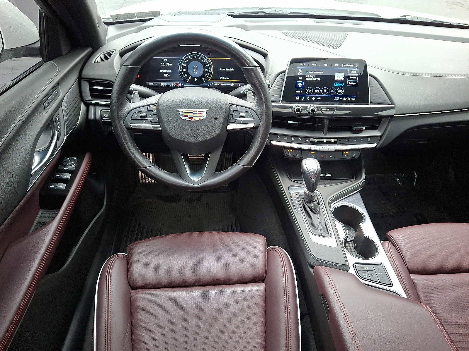Used 2023 Cadillac CT4 Sport w/ Technology Package image 11