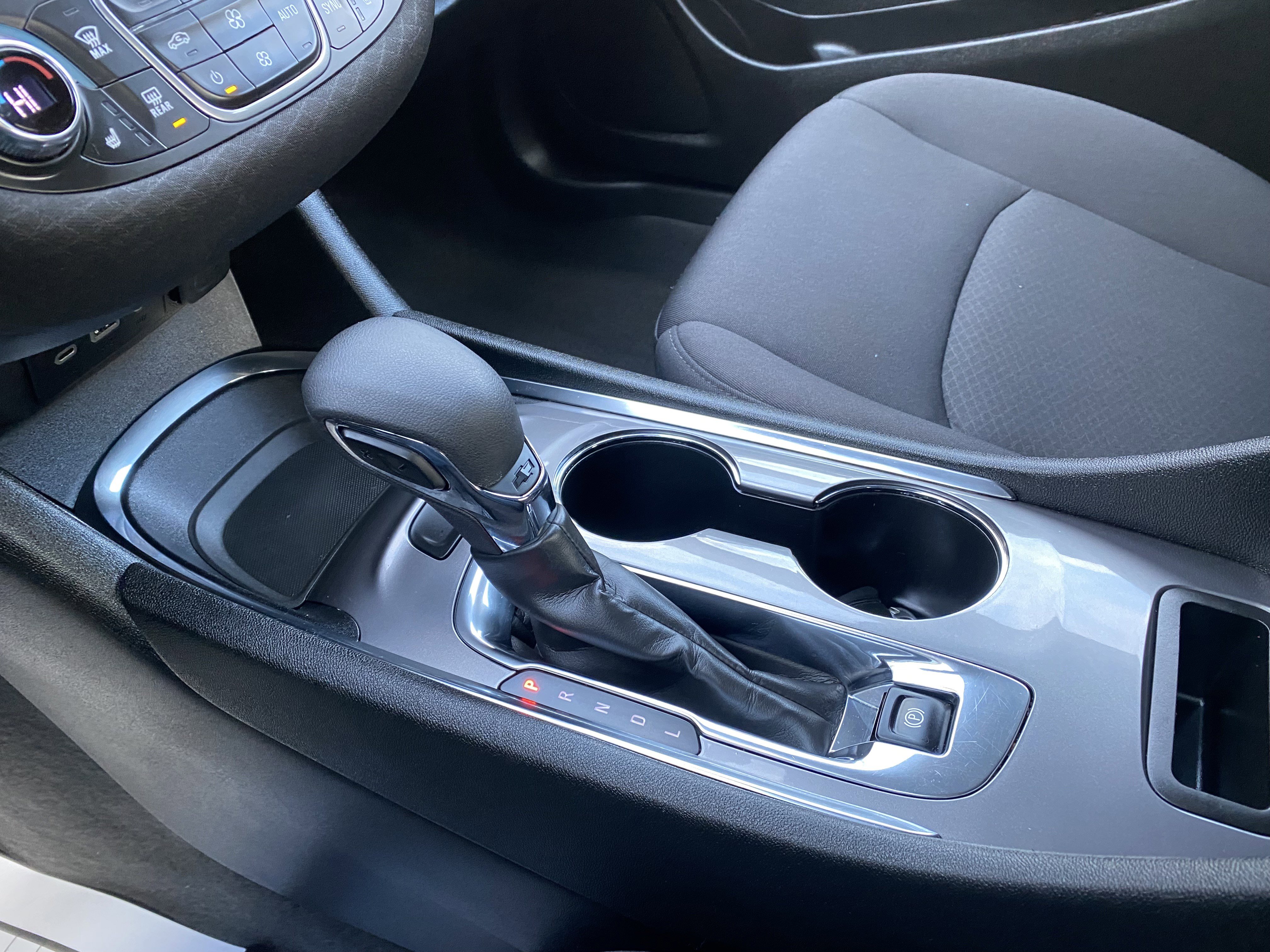 Used 2023 Chevrolet Malibu LT image 28