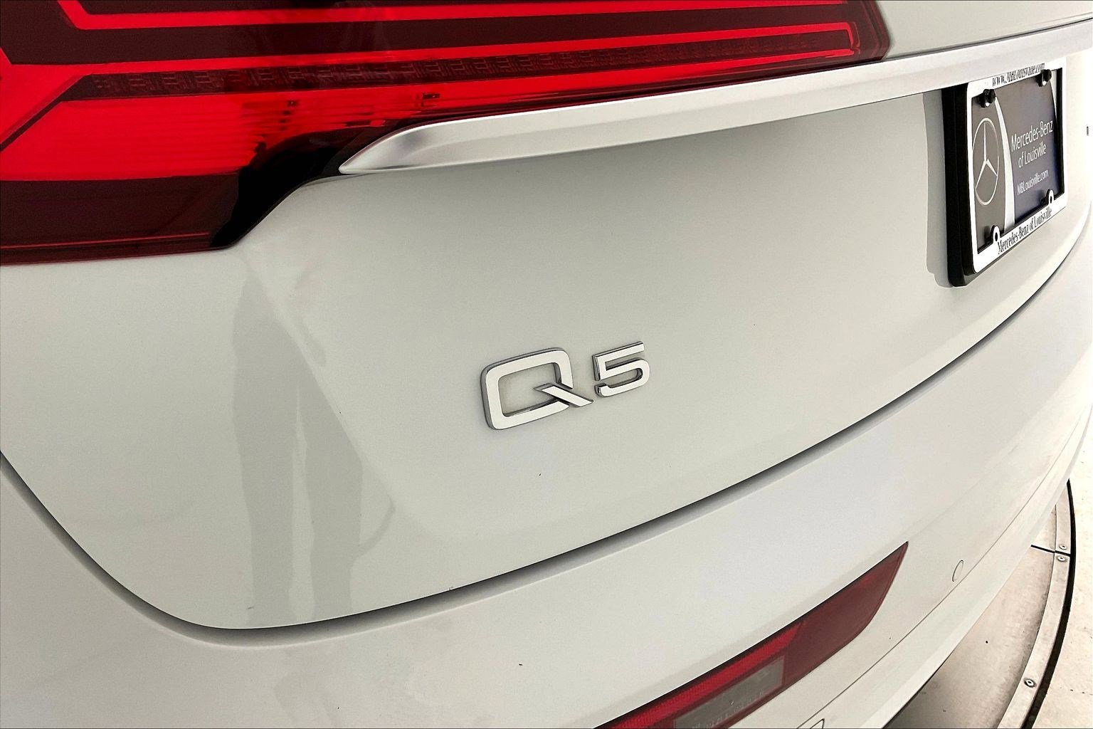 Used 2022 Audi Q5 2.0T Premium Plus AWD/4WD image 24