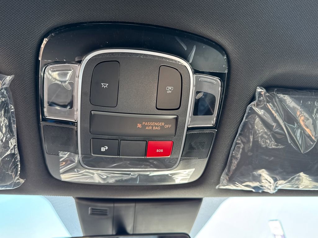 New 2025 Hyundai Santa Cruz SEL image 18