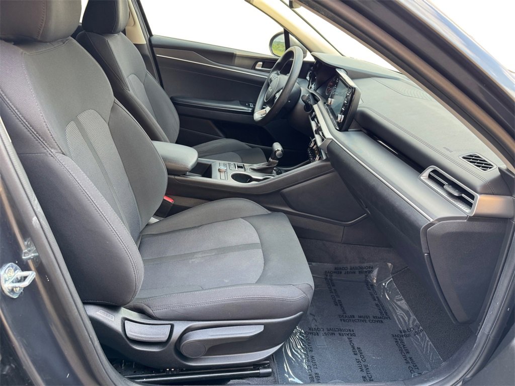 Used 2022 Kia K5 LXS image 18