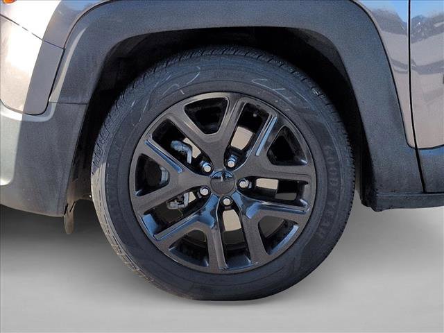 Used 2018 Jeep Renegade Altitude image 22