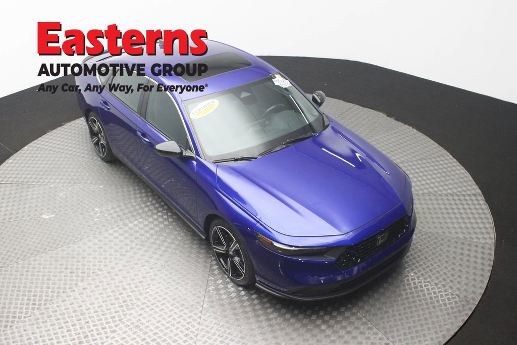 Used 2024 Honda Accord Sport image 3
