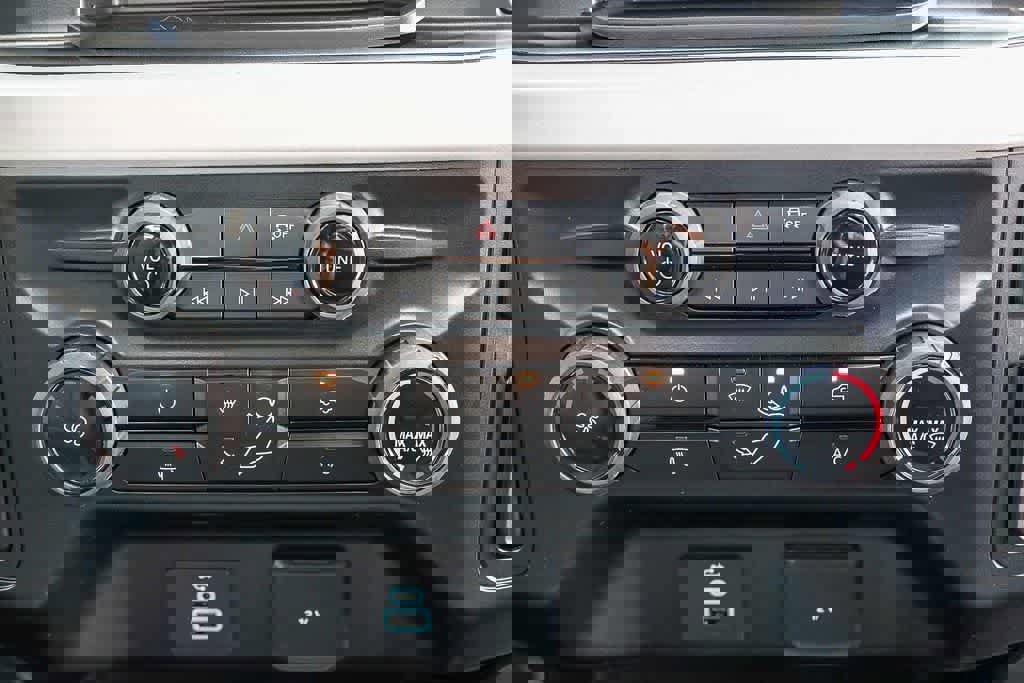 New 2026 Ford F250 XL w/ XL Chrome Package image 22