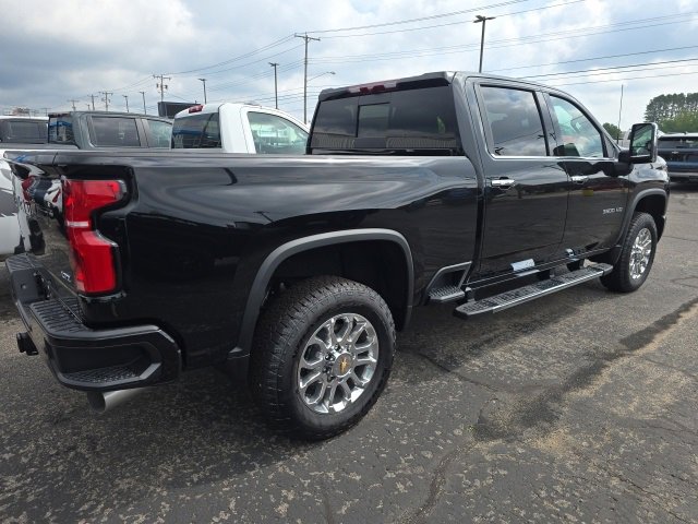 New 2025 Chevrolet Silverado 3500 LTZ w/ Z71 Chrome Sport Edition image 6