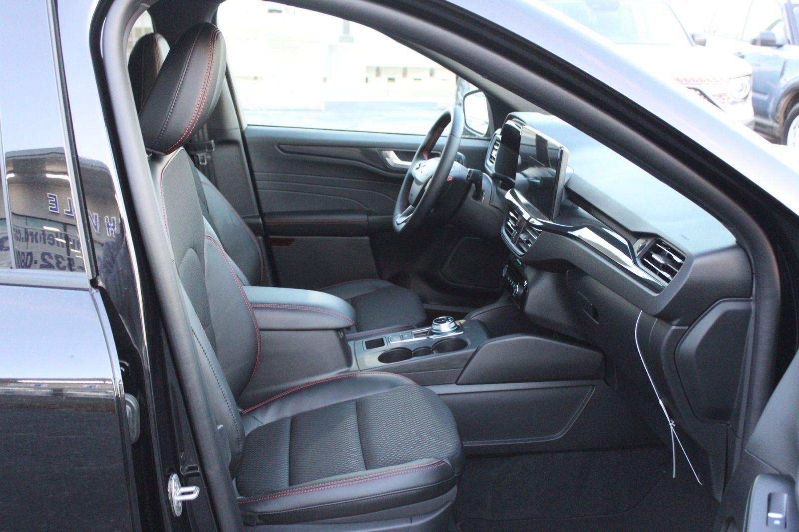 New 2026 Ford Escape ST-Line w/ Tech Pack #1 image 12