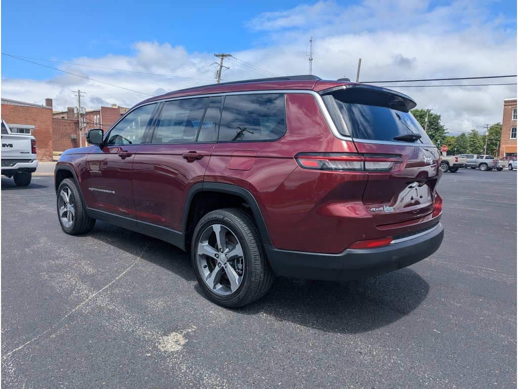 New 2026 Jeep Grand Cherokee L Limited AWD/4WD image 4