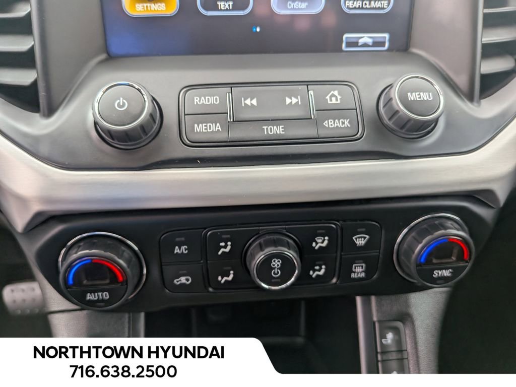 Used 2019 GMC Acadia SLE w/ LPO, Floor Liner Package AWD/4WD image 17