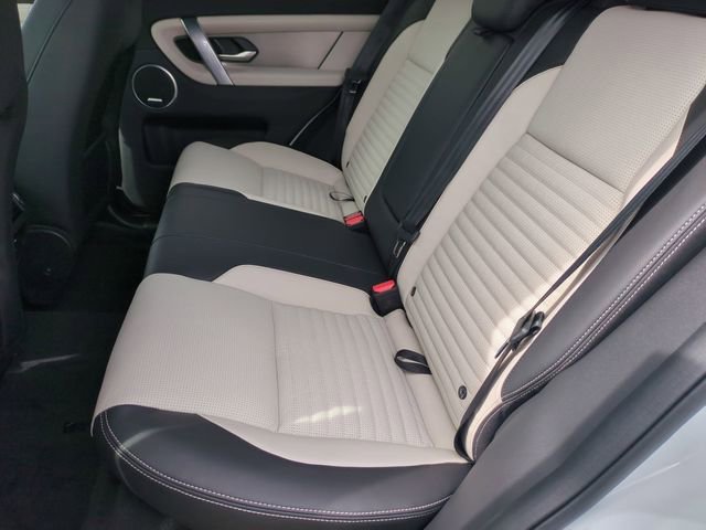 New 2026 Land Rover Discovery Sport Landmark image 15