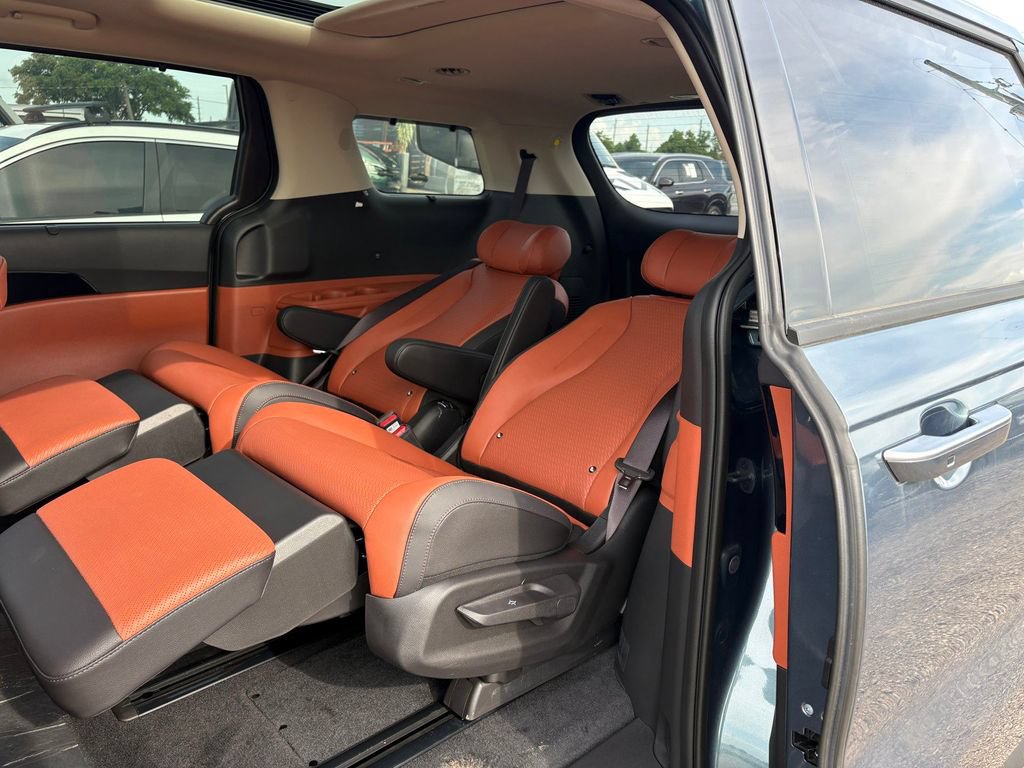 New 2026 Kia Carnival SX Prestige FWD image 13