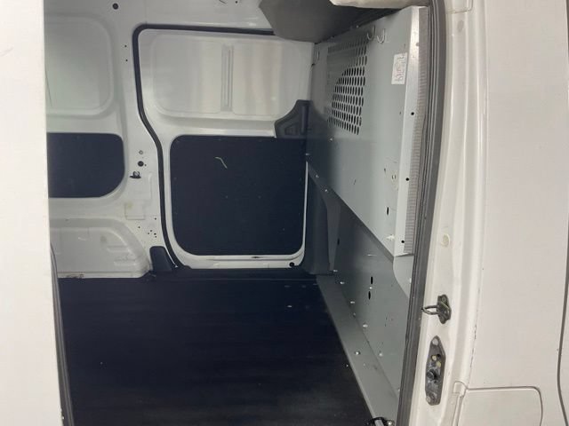 Used 2015 Nissan NV200 SV w/ Technology Package FWD image 28