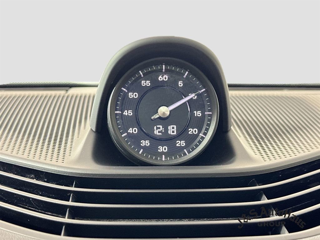 Used 2021 Porsche Taycan Turbo S image 48