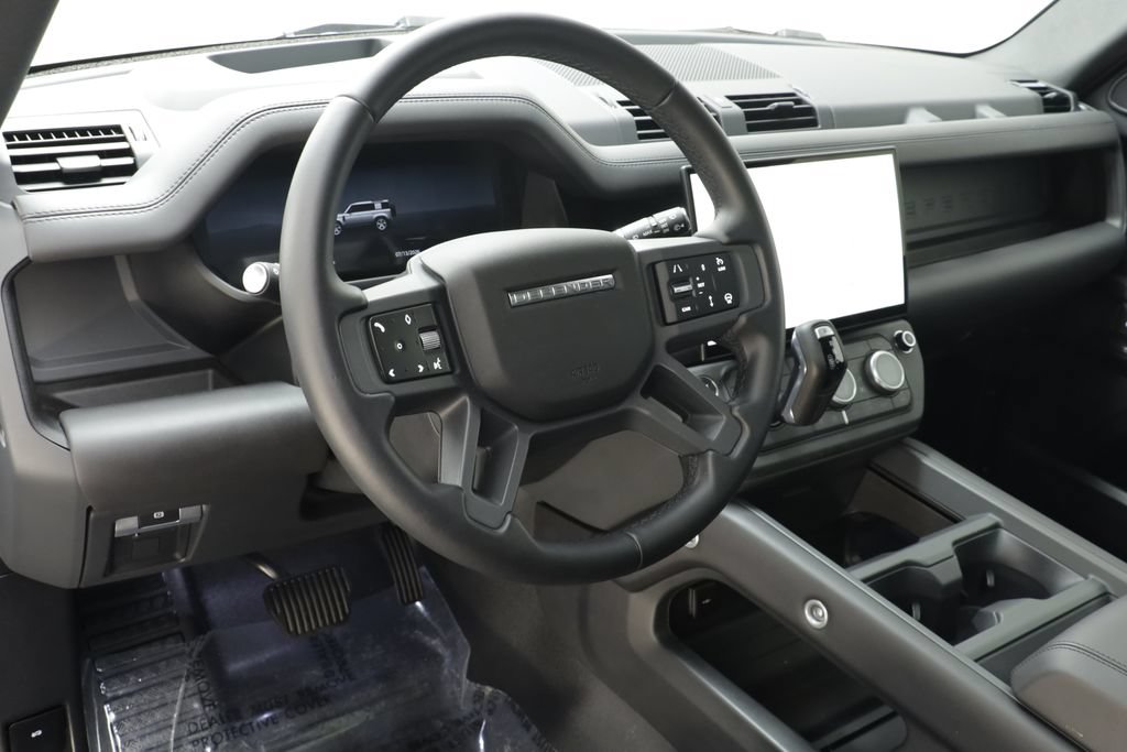 Certified 2026 Land Rover Defender 110 X-Dynamic SE AWD/4WD image 7