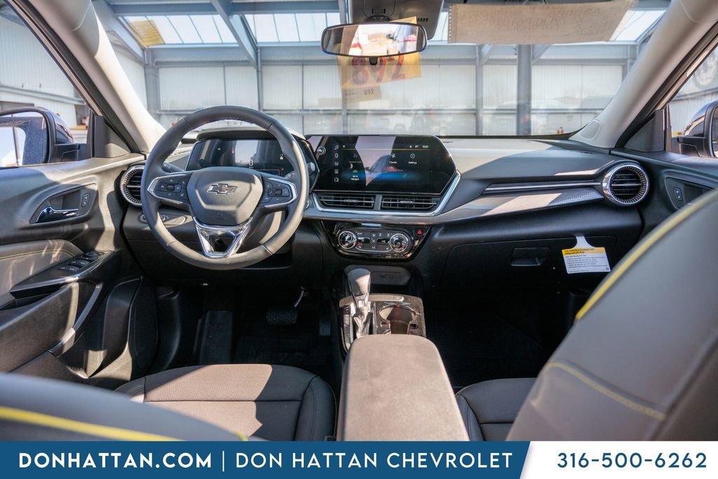 New 2026 Chevrolet Trax ACTIV w/ Sunroof Package image 3