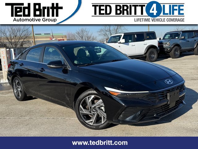 Used 2024 Hyundai Elantra Limited image 1