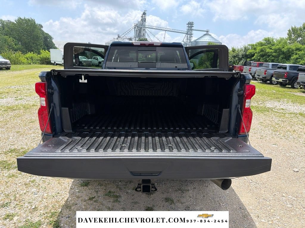 Used 2022 Chevrolet Silverado 3500 LTZ w/ LTZ Plus Package AWD/4WD image 32