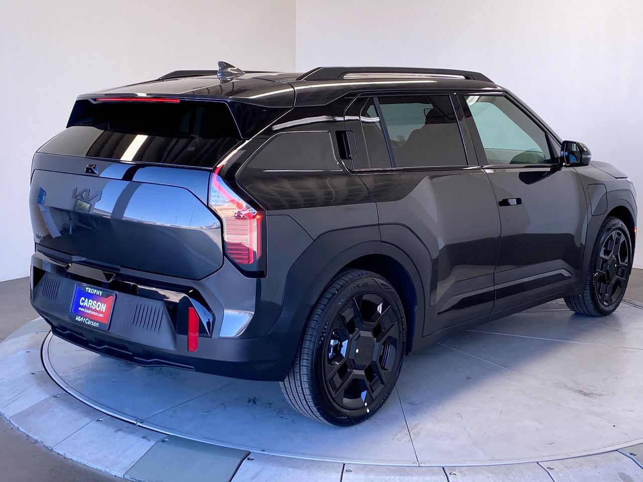 New 2027 Kia EV3 Wind FWD image 5