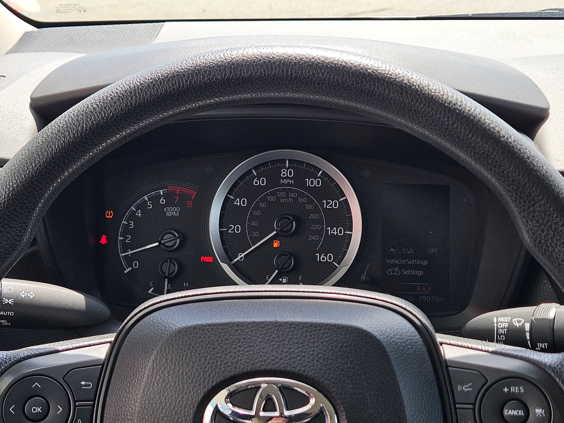 Used 2022 Toyota Corolla LE FWD image 16