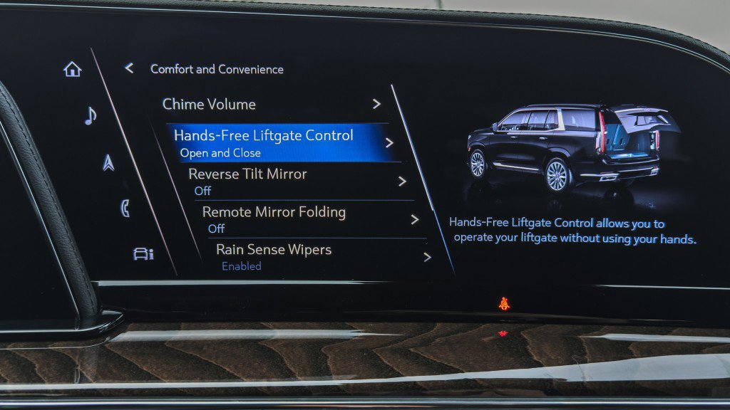 Used 2022 Cadillac Escalade ESV Sport Platinum w/ Heavy-Duty Trailer Package image 72