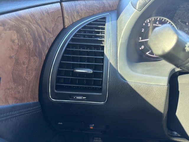 Used 2021 Nissan Armada SL w/ Captain's Chairs Package image 20