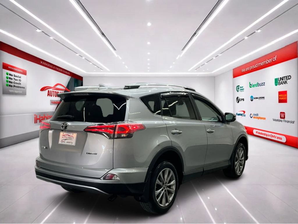 Used 2017 Toyota RAV4 Limited FWD image 7