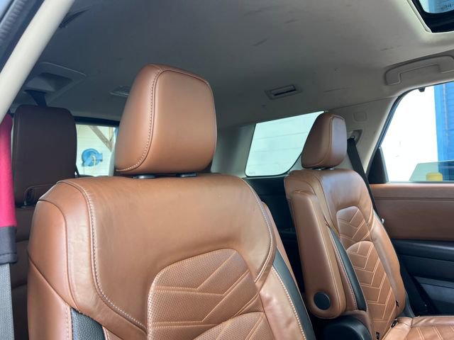 Used 2022 Nissan Pathfinder Platinum w/ Cargo Package image 31