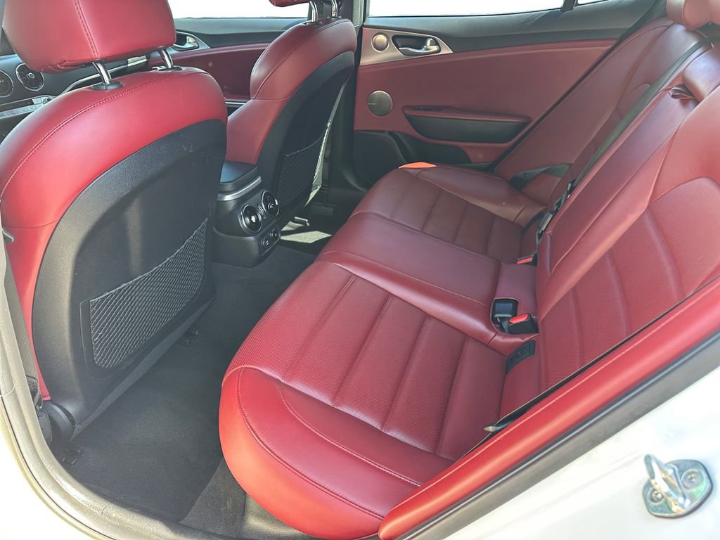 Used 2020 Kia Stinger GT2 AWD/4WD image 13