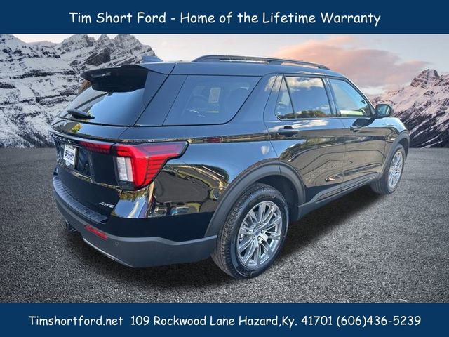 New 2026 Ford Explorer Active image 4