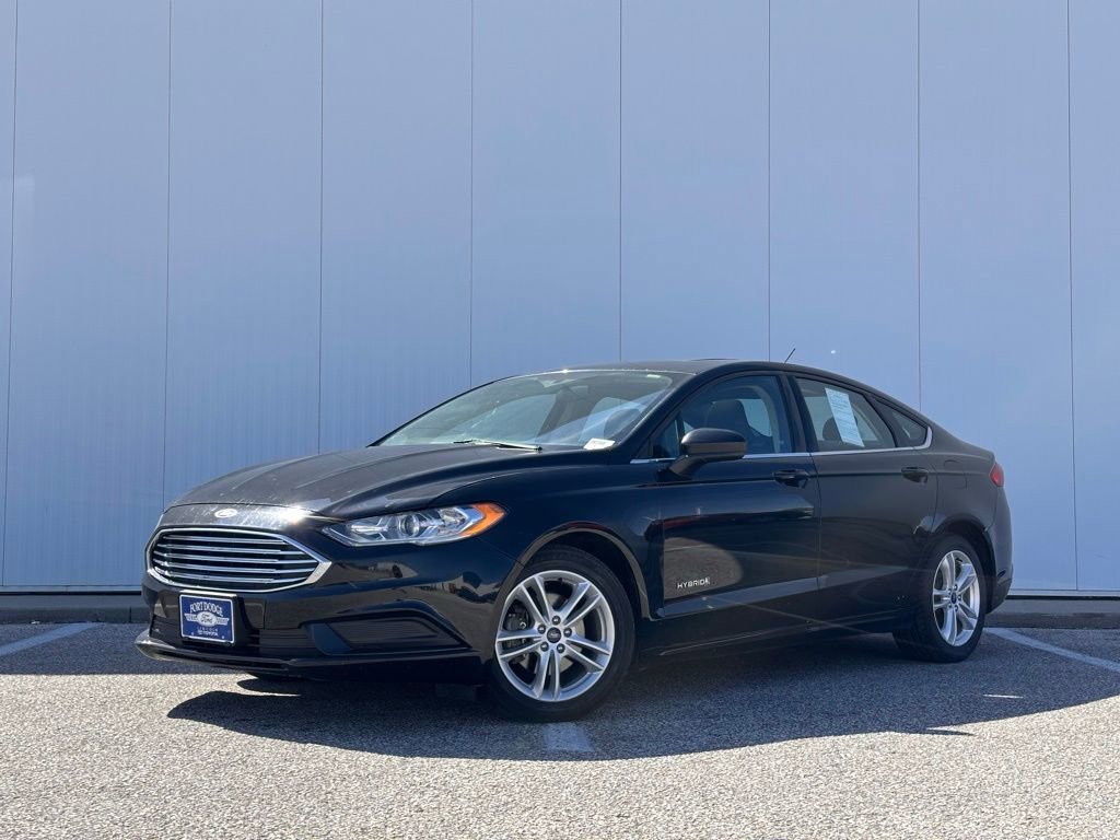 Used 2018 Ford Fusion SE