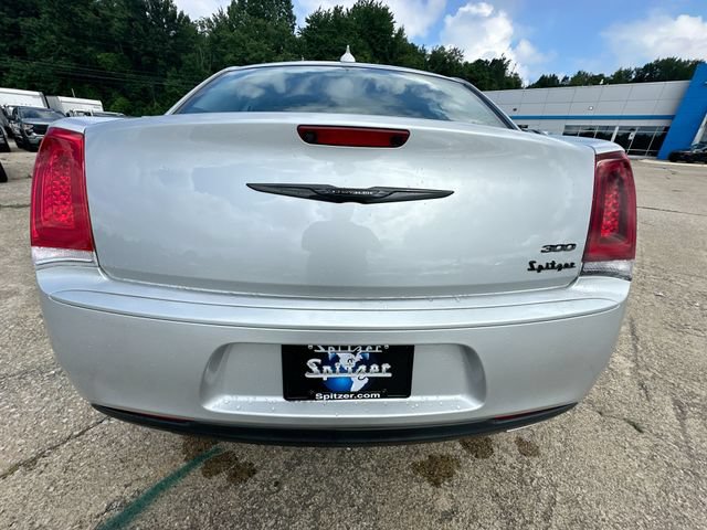 Used 2023 Chrysler 300 Touring w/ Sport Appearance Package RWD image 34