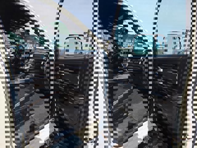 Used 2022 RAM 3500 Laramie image 11