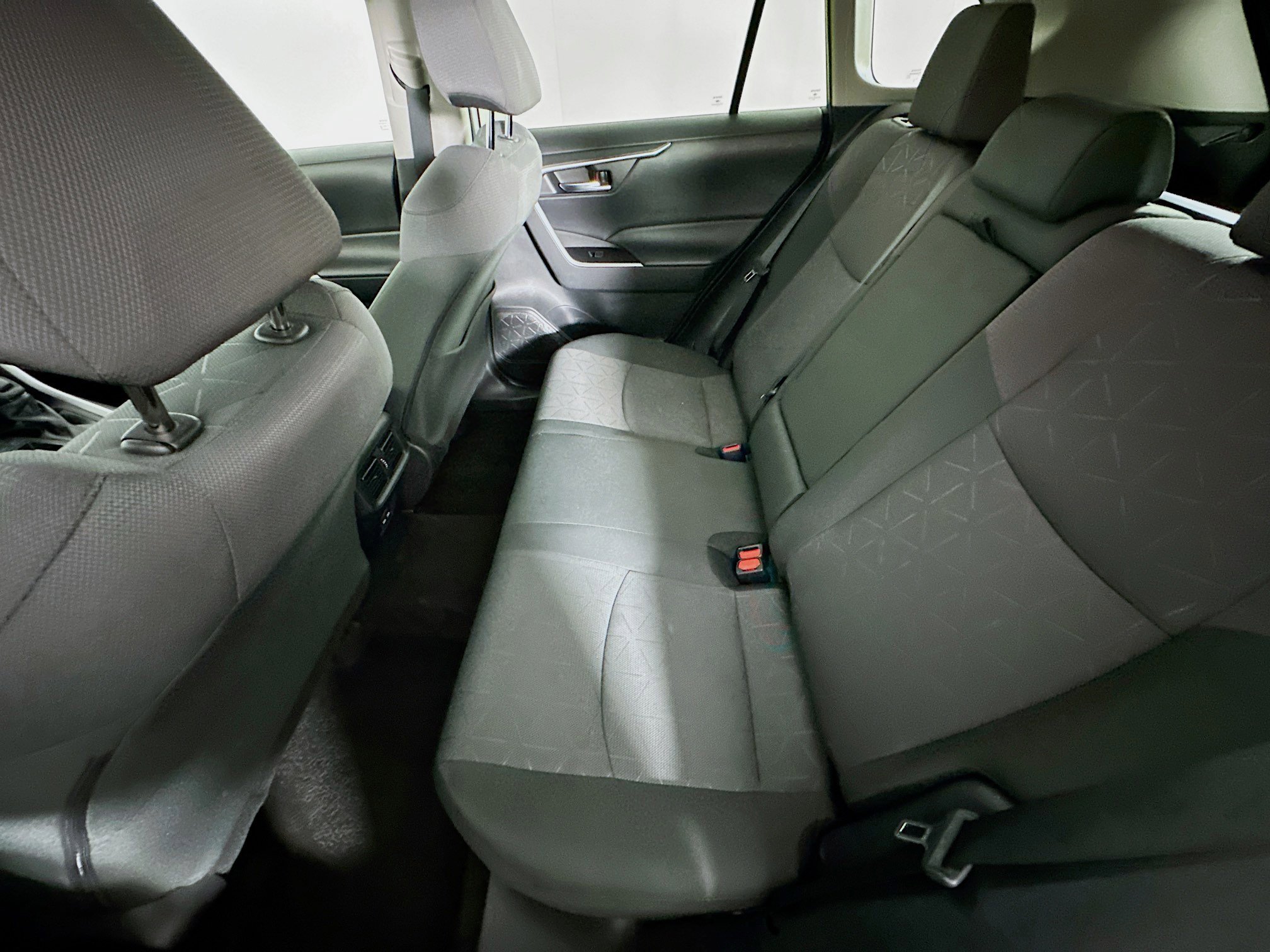 Used 2024 Toyota RAV4 XLE image 28