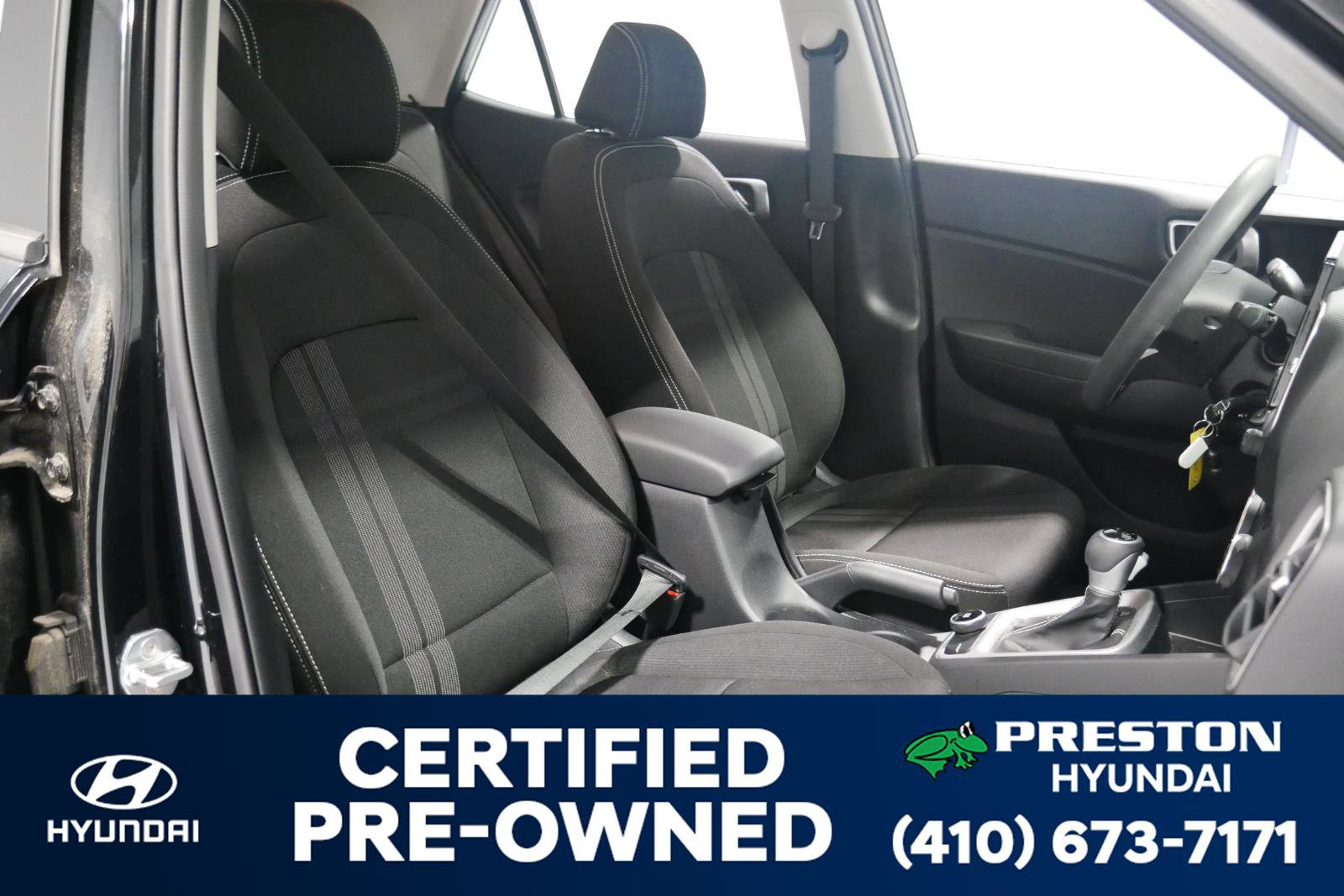 Used 2020 Hyundai Venue SEL image 15