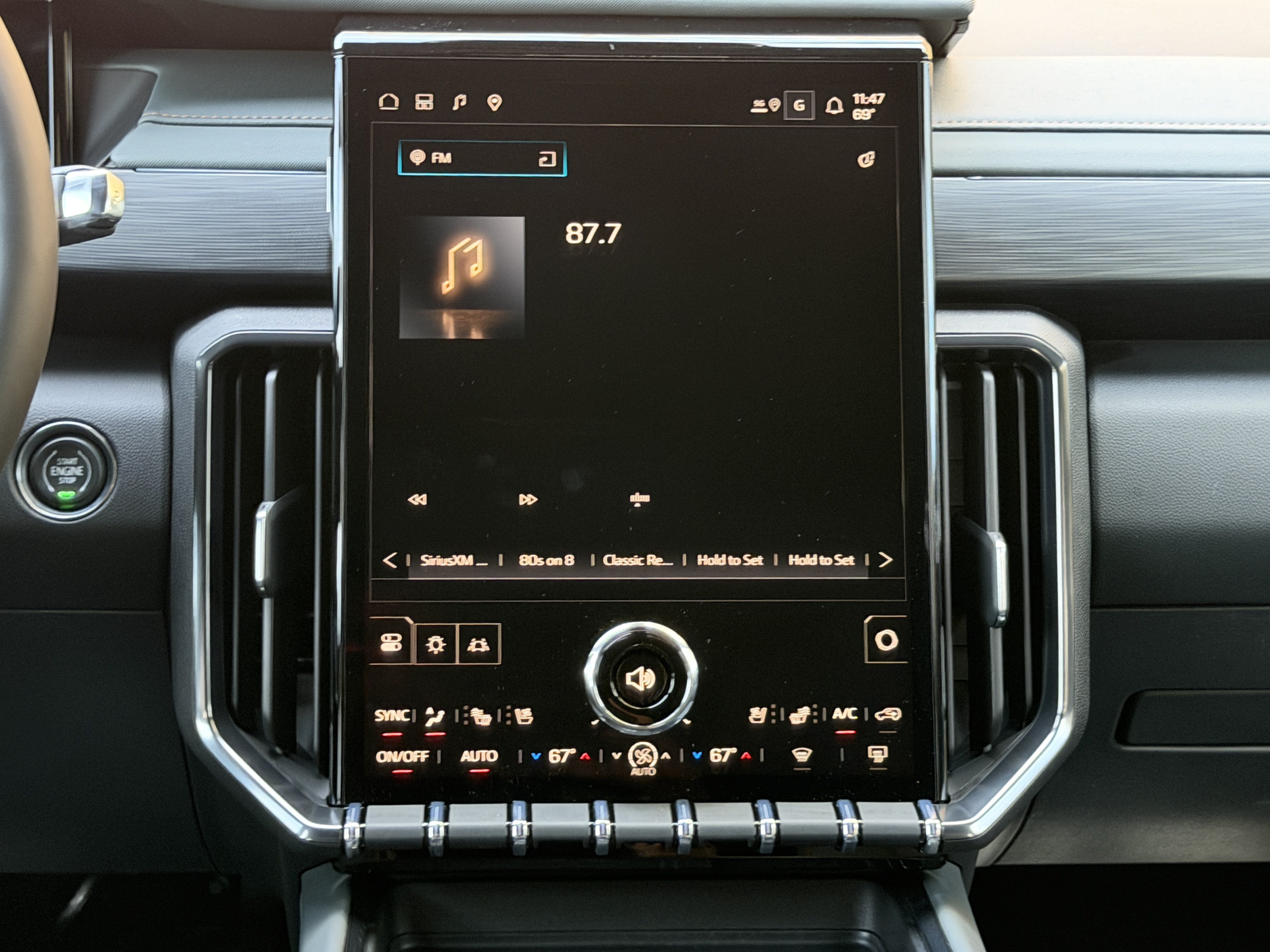New 2026 GMC Acadia AT4 w/ Luxury Package AWD/4WD image 30