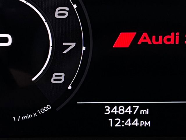Used 2021 Audi RS Q8 w/ Carbon Optic Package AWD/4WD image 21