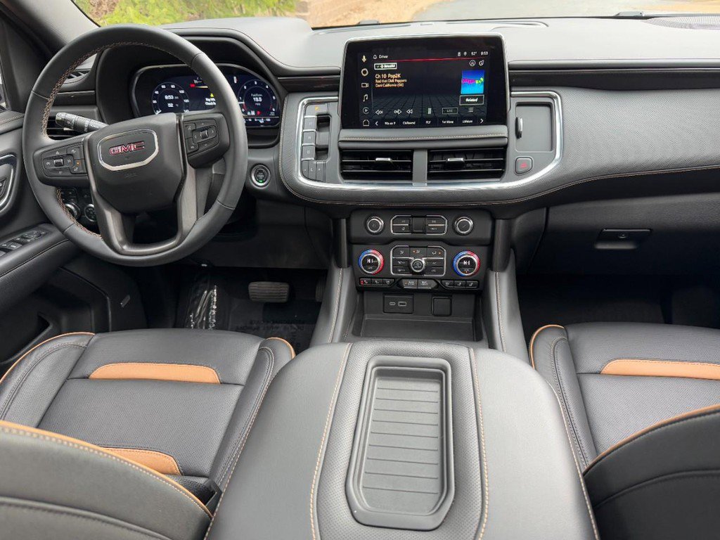 Used 2024 GMC Yukon AT4 w/ AT4 Premium Package image 12