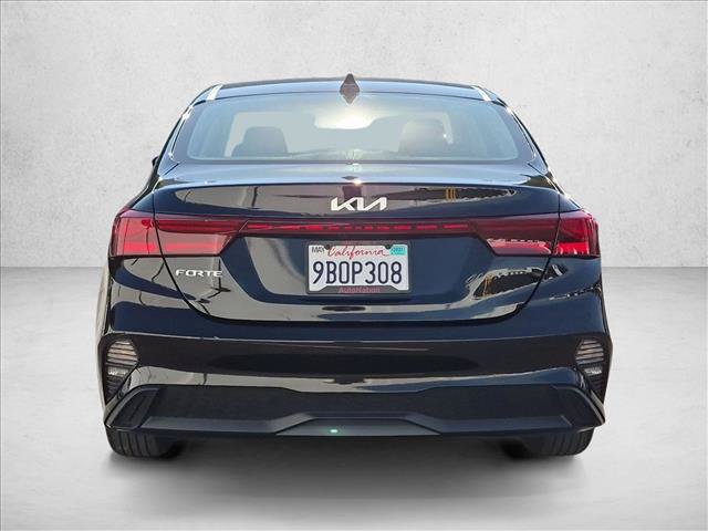 Used 2022 Kia Forte LXS FWD image 7