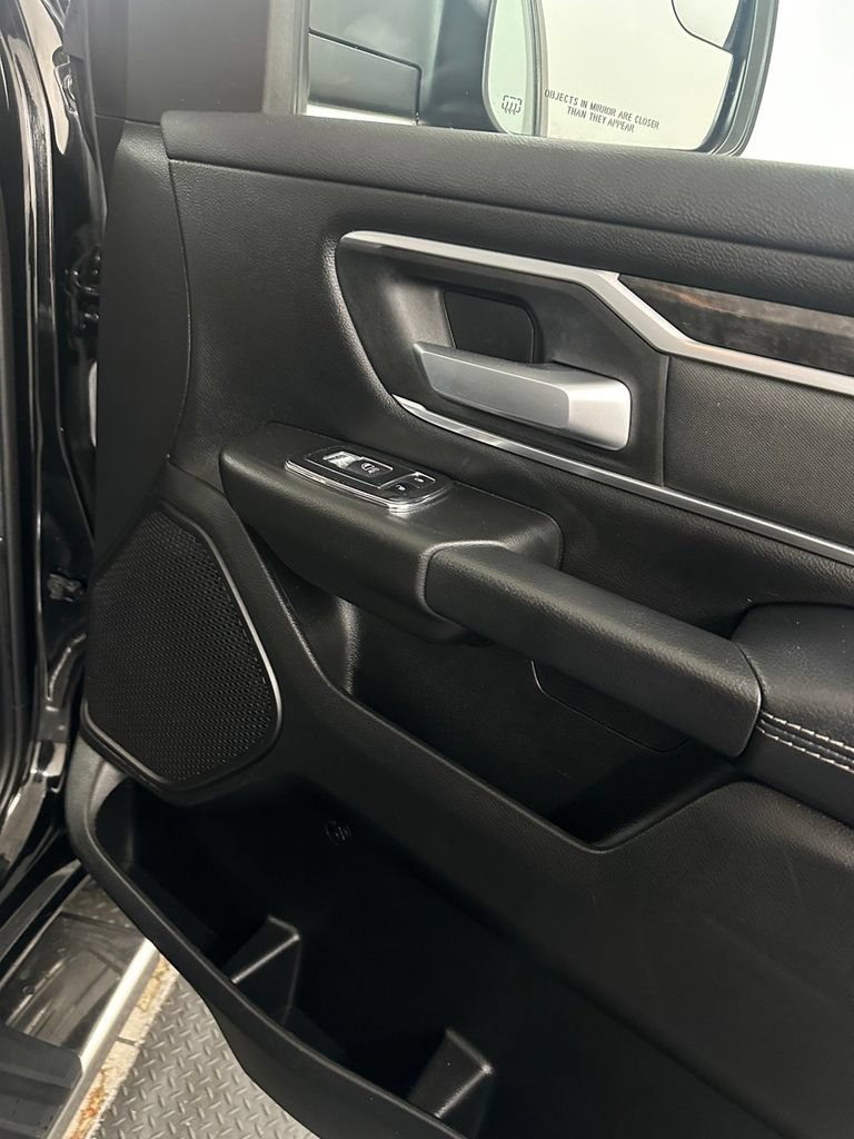 Used 2023 RAM 1500 Big Horn AWD/4WD image 30