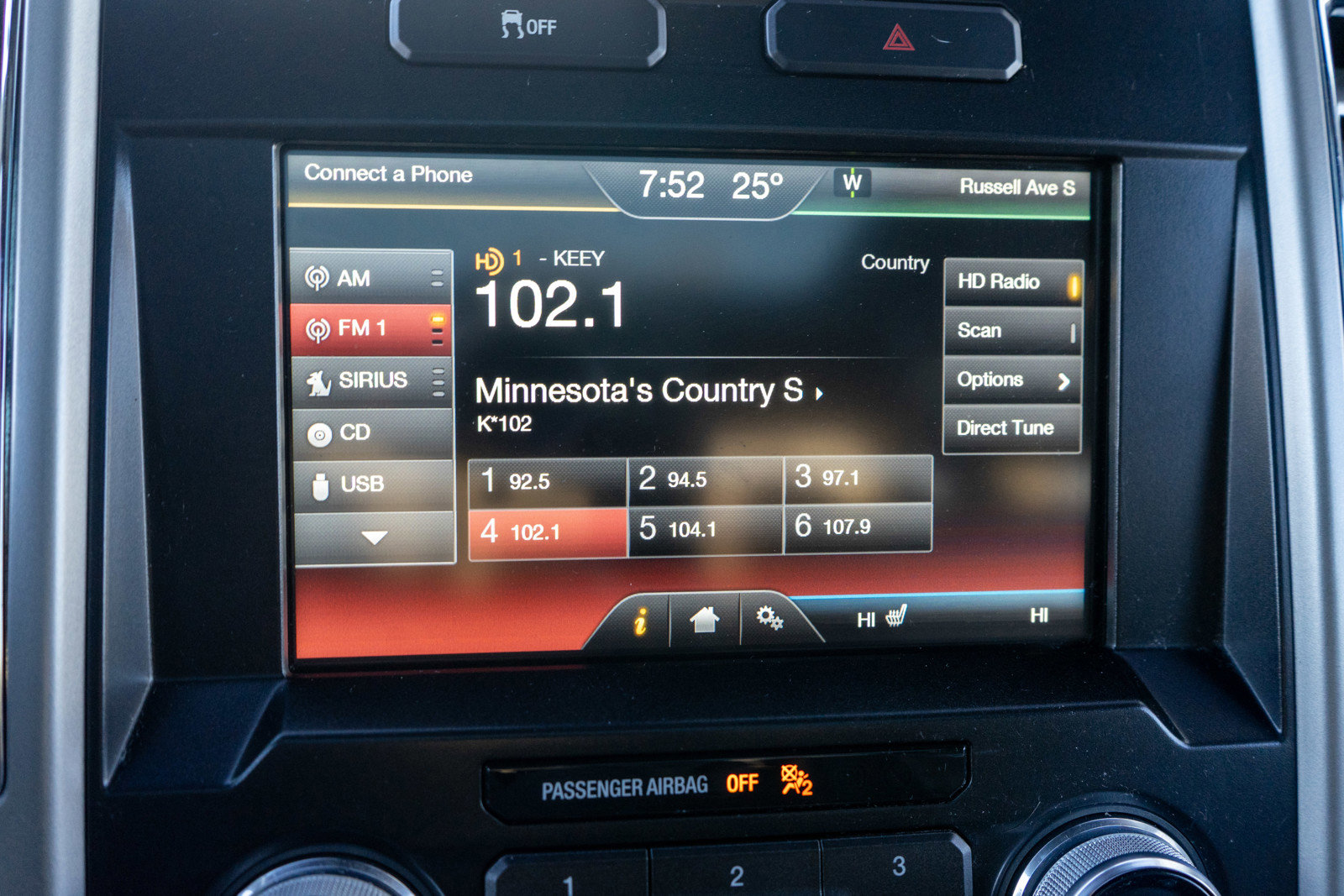 Used 2015 Ford F150 Lariat w/ Equipment Group 502A Luxury image 17