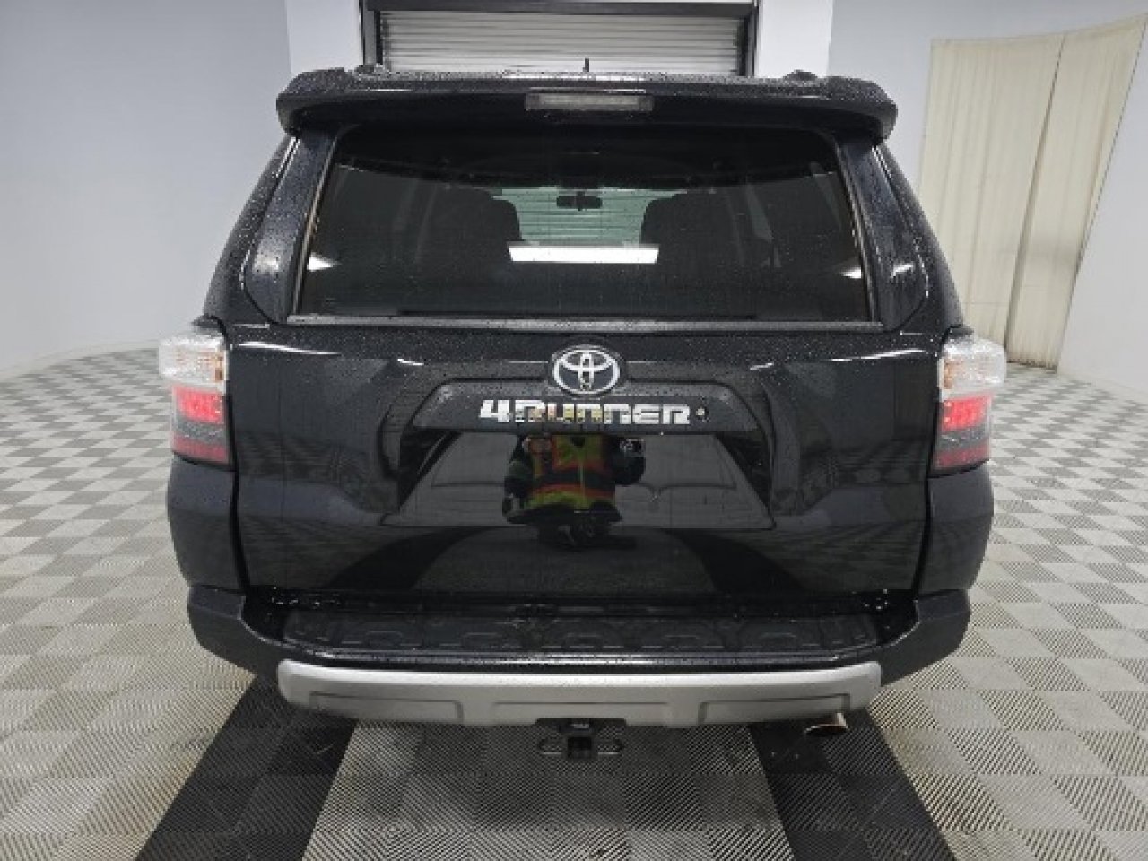 Used 2017 Toyota 4Runner TRD Off-Road image 5