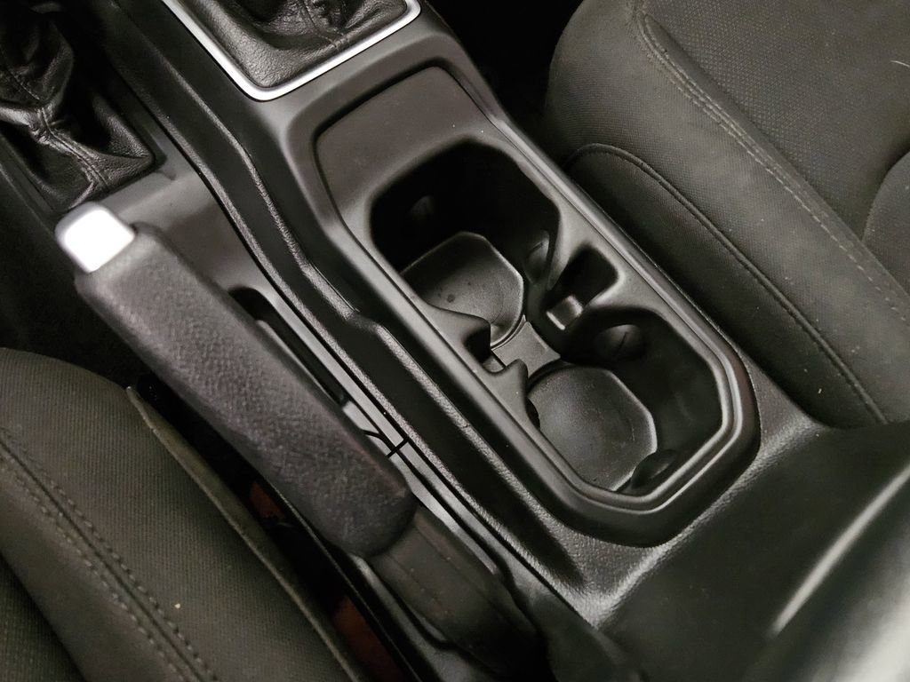 Used 2020 Jeep Wrangler Sport image 16