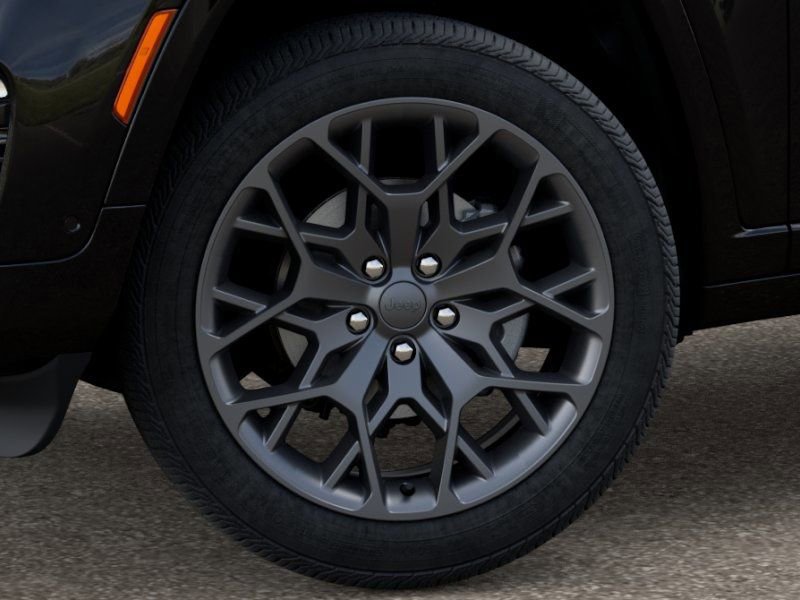 New 2025 Jeep Grand Cherokee Summit w/ Obsidian Package image 15